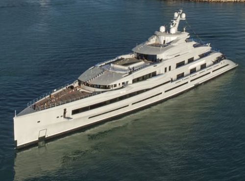 Giga Yacht